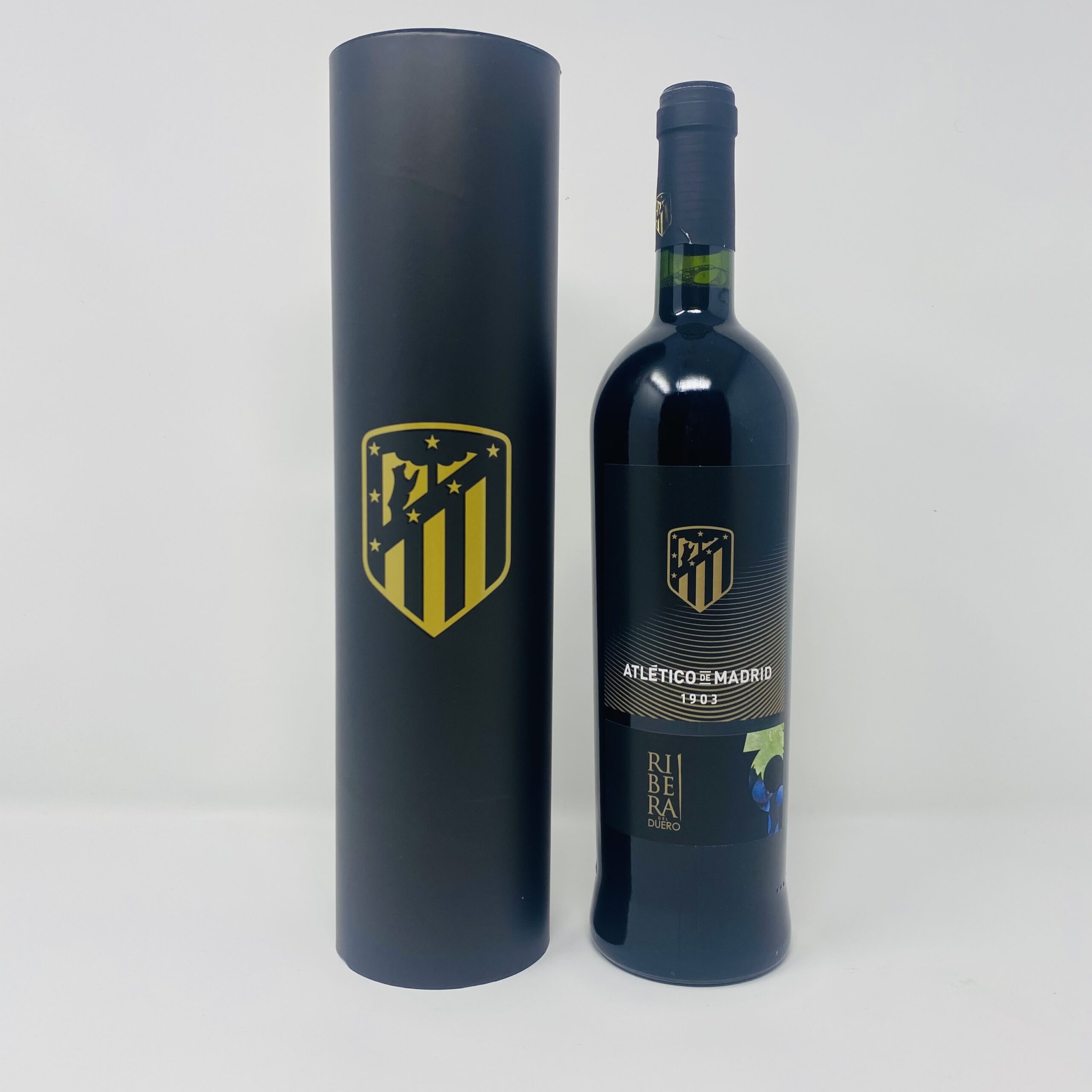 Vino Tinto Crianza Packaging Escudo Oro